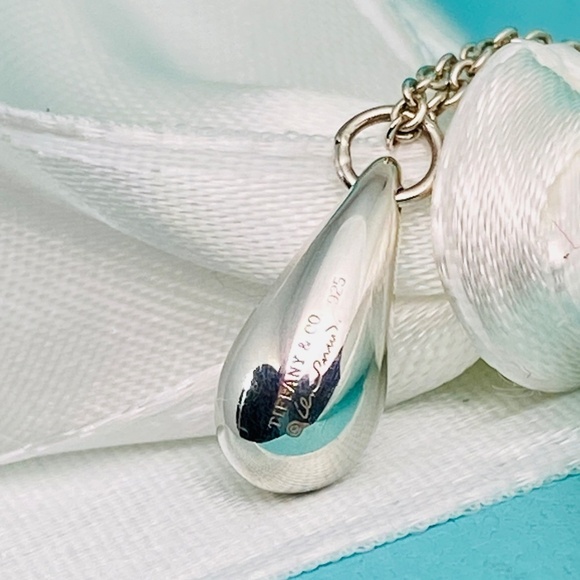 Tiffany & Co Peretti tear drop necklace box and authentication 925 - Picture 5 of 7